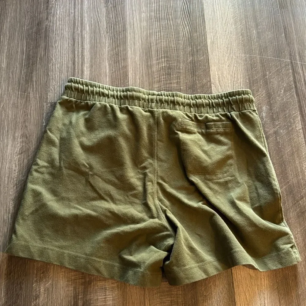 Medium Soft Shorts w/ Zipper Pocket - Picture 4 of 4